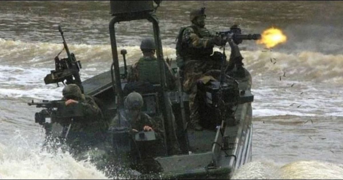 военный катер